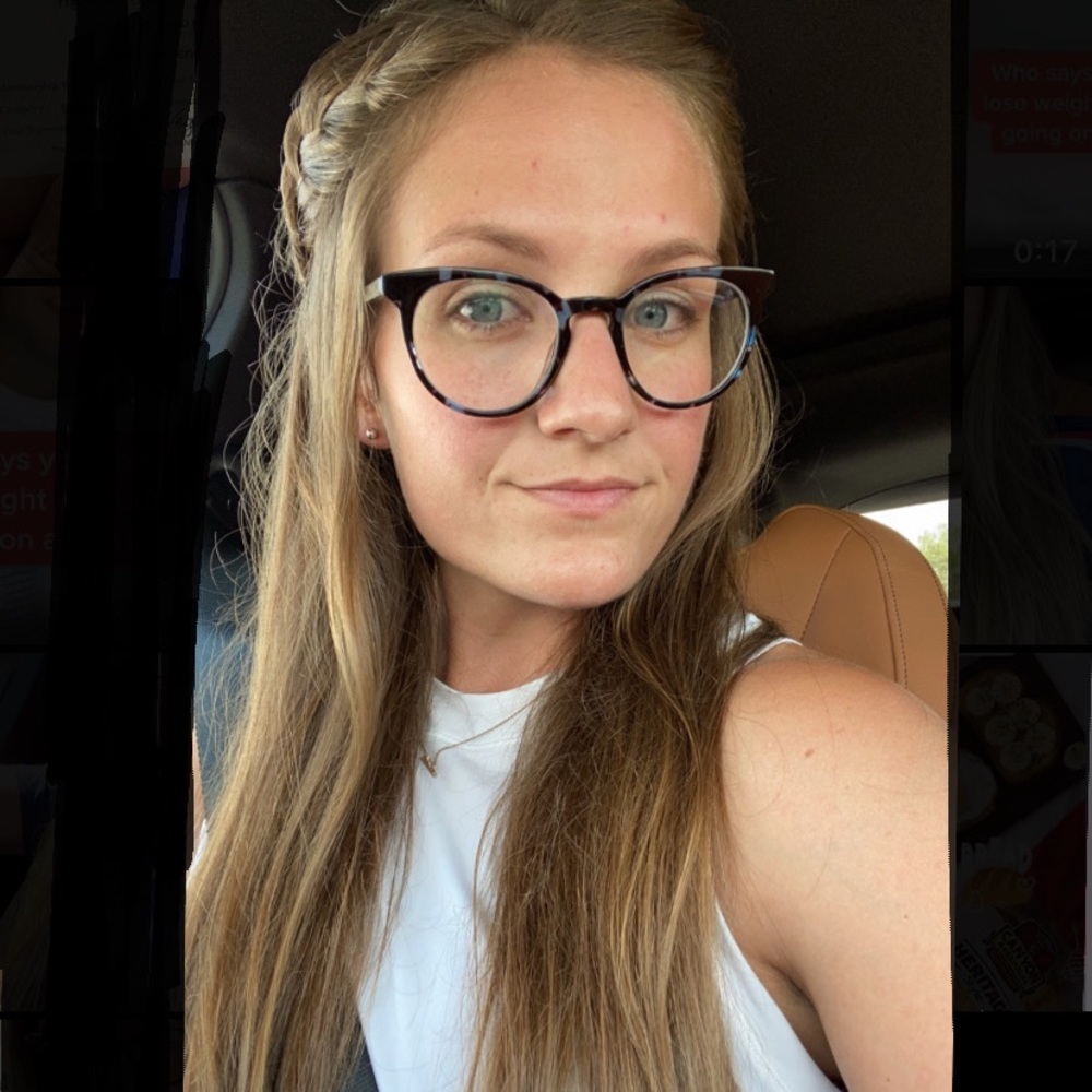 Meet your Posher, Sara